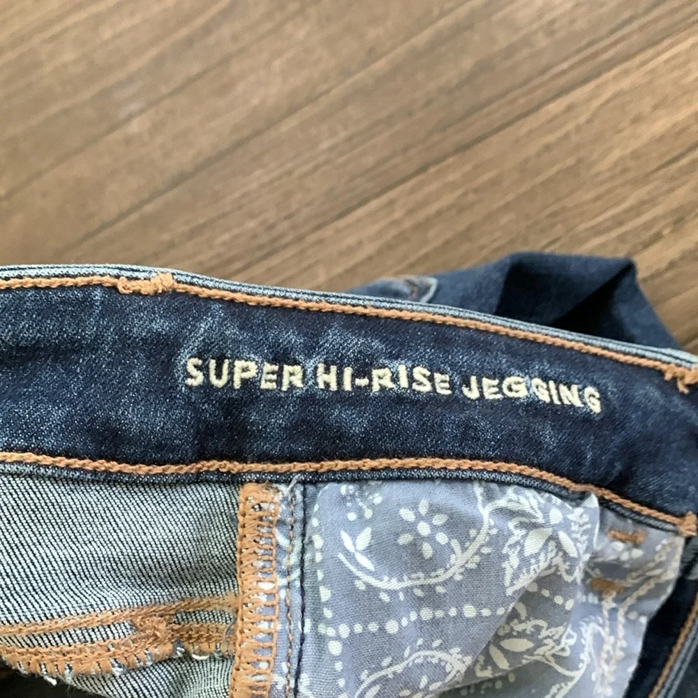 American Eagle Outfitters High Rise Jeans - Blue - Picture 5 of 6